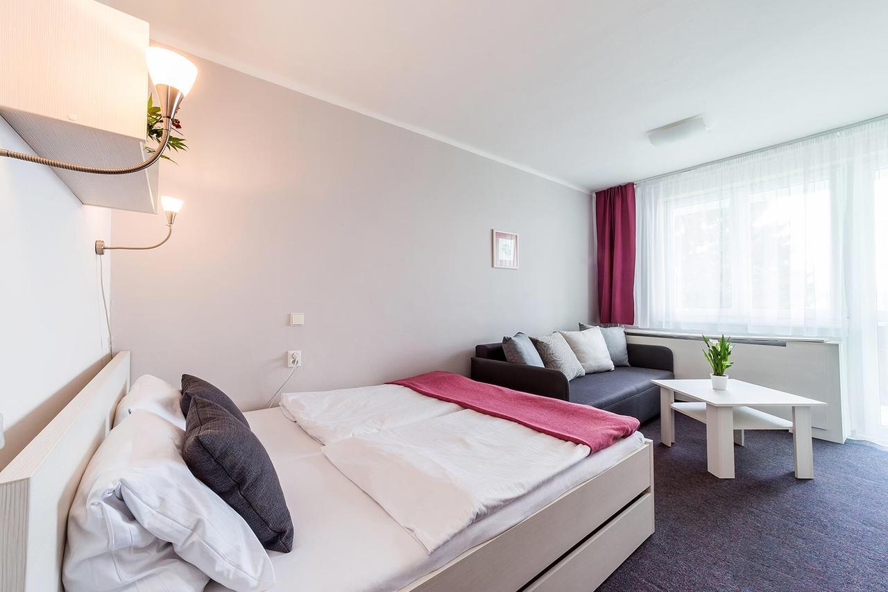 Hotel Racek Černá v Pošumaví Eksteriør billede