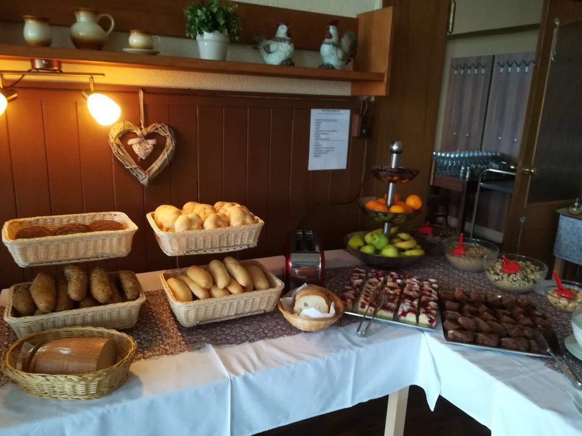 Hotel Racek Černá v Pošumaví Eksteriør billede