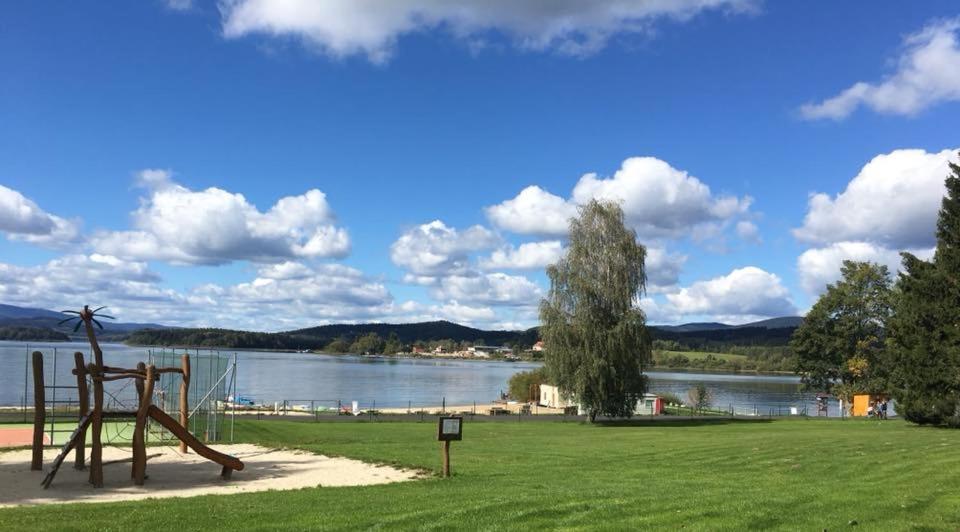 Hotel Racek Černá v Pošumaví Eksteriør billede